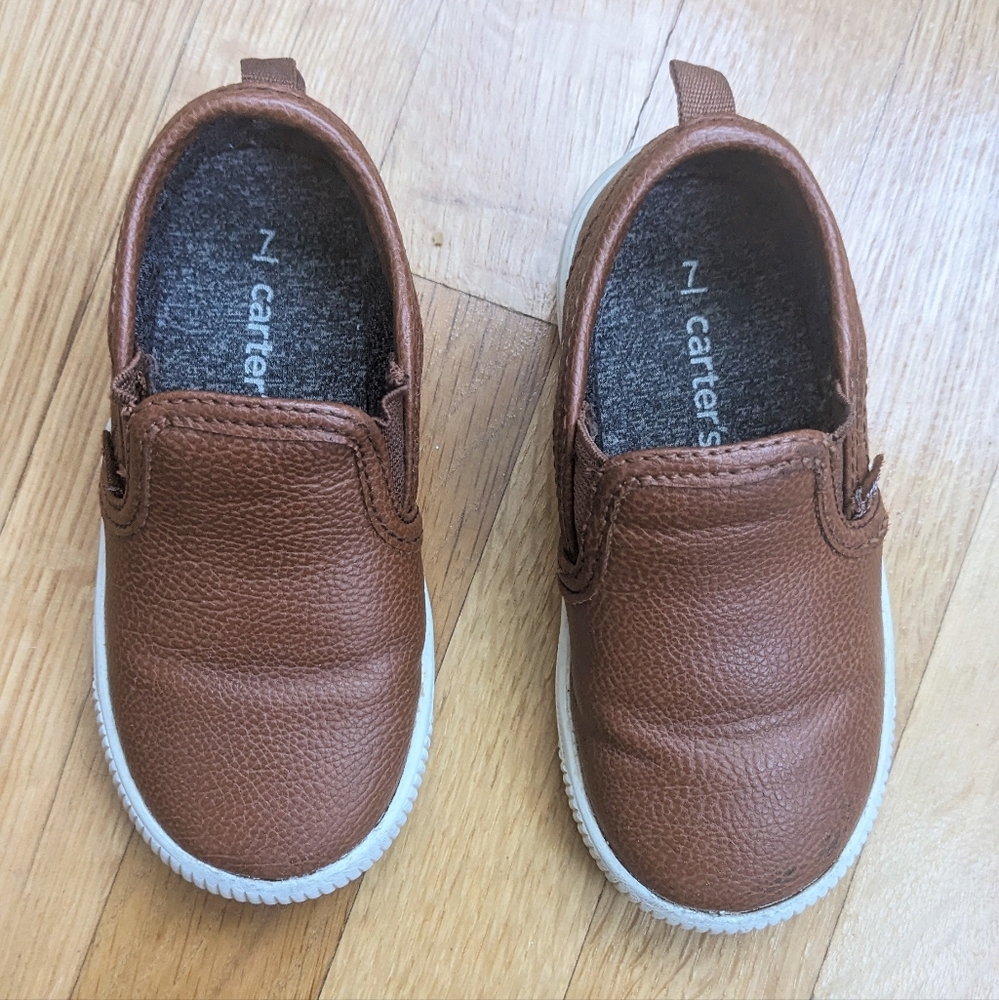 Carter's Ricky Style Toddler Boy Brown Dress Shoe. Size 7 - Picture 2 of 9